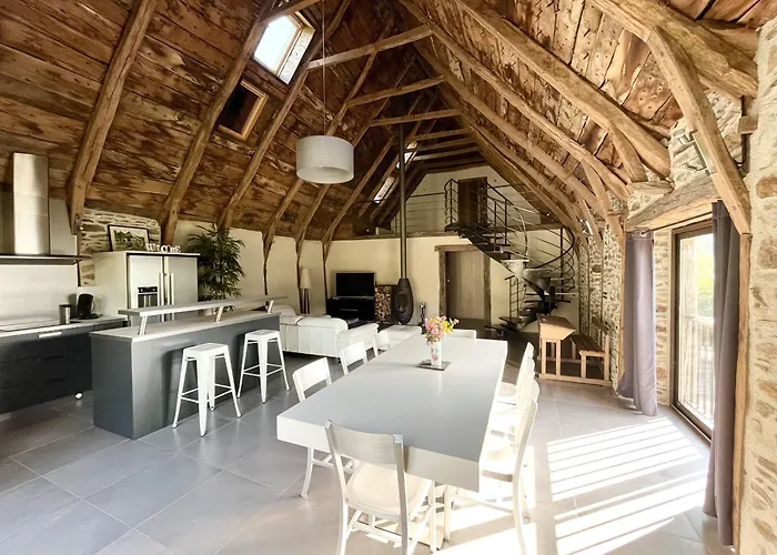 La Perle De La Vallee