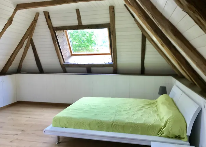 La Perle De La Vallee Montezic