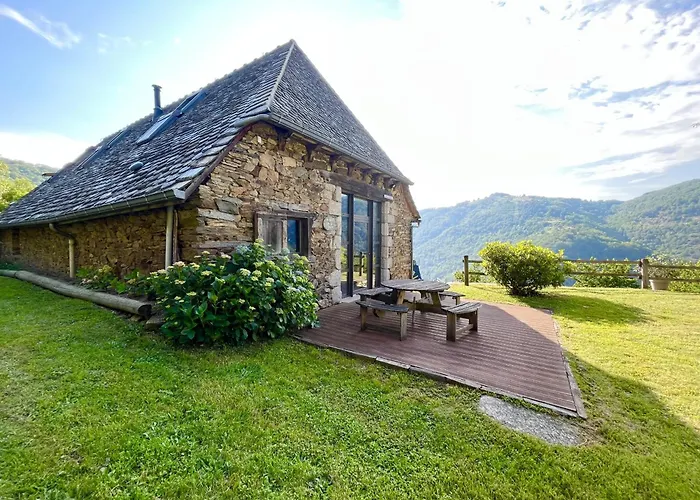 La Perle De La Vallee Montezic