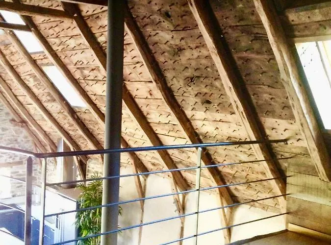 La Perle De La Vallee