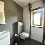 La Perle De La Vallee