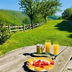 Дом отдыха La Perle De La Vallee *