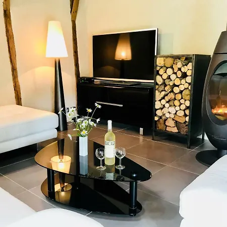 La Perle De La Vallee