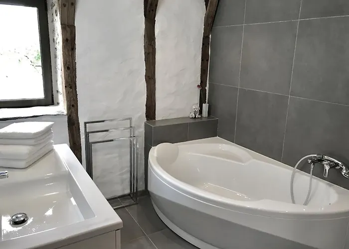 La Perle De La Vallee 度假居