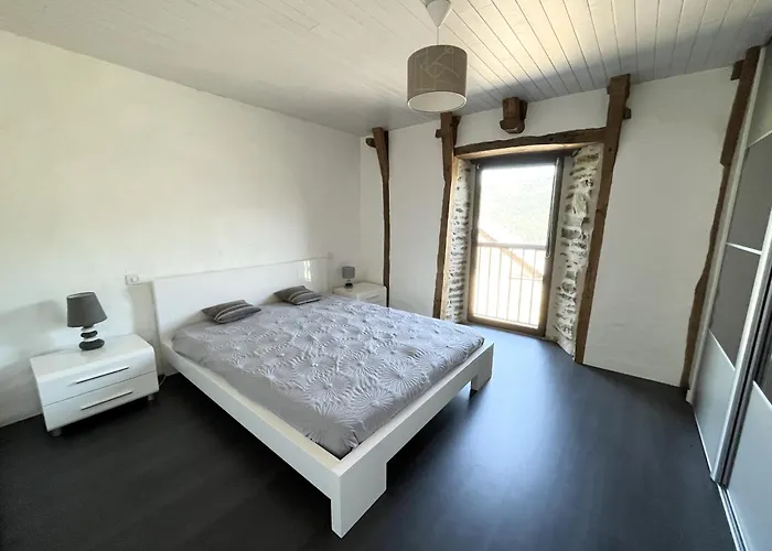 La Perle De La Vallee 度假居 *